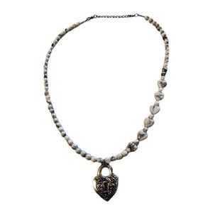 White Howlite Hearts Necklace 3030